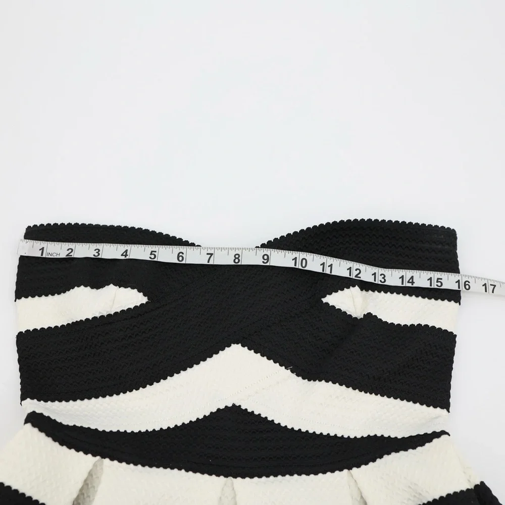 BCBGMaxAzria Alythea‎ Strapless Stripe Fit Flare Mini Dress Black Cream M